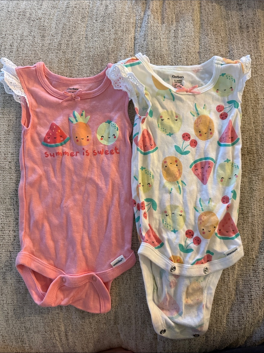Gerber Pink & White Fruit Print Ruffled-Sleeve One-Piece Bodysuit Bundle